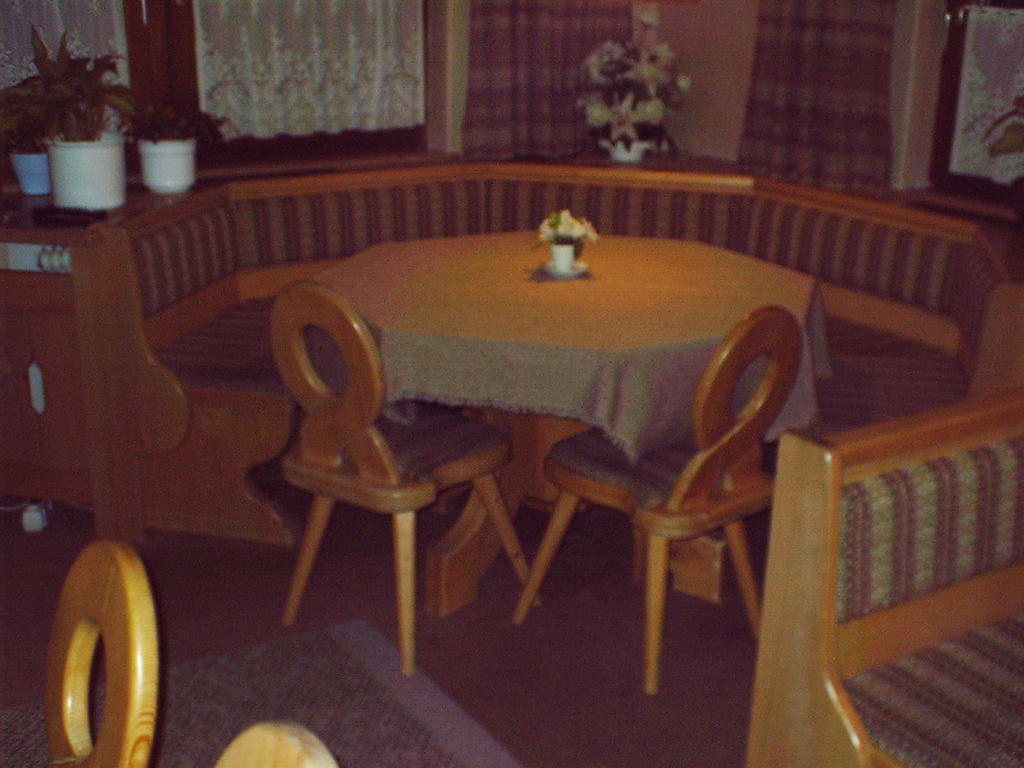 Gasthof Zur Einkehr Sankt Leonhard im Pitztal Esterno foto